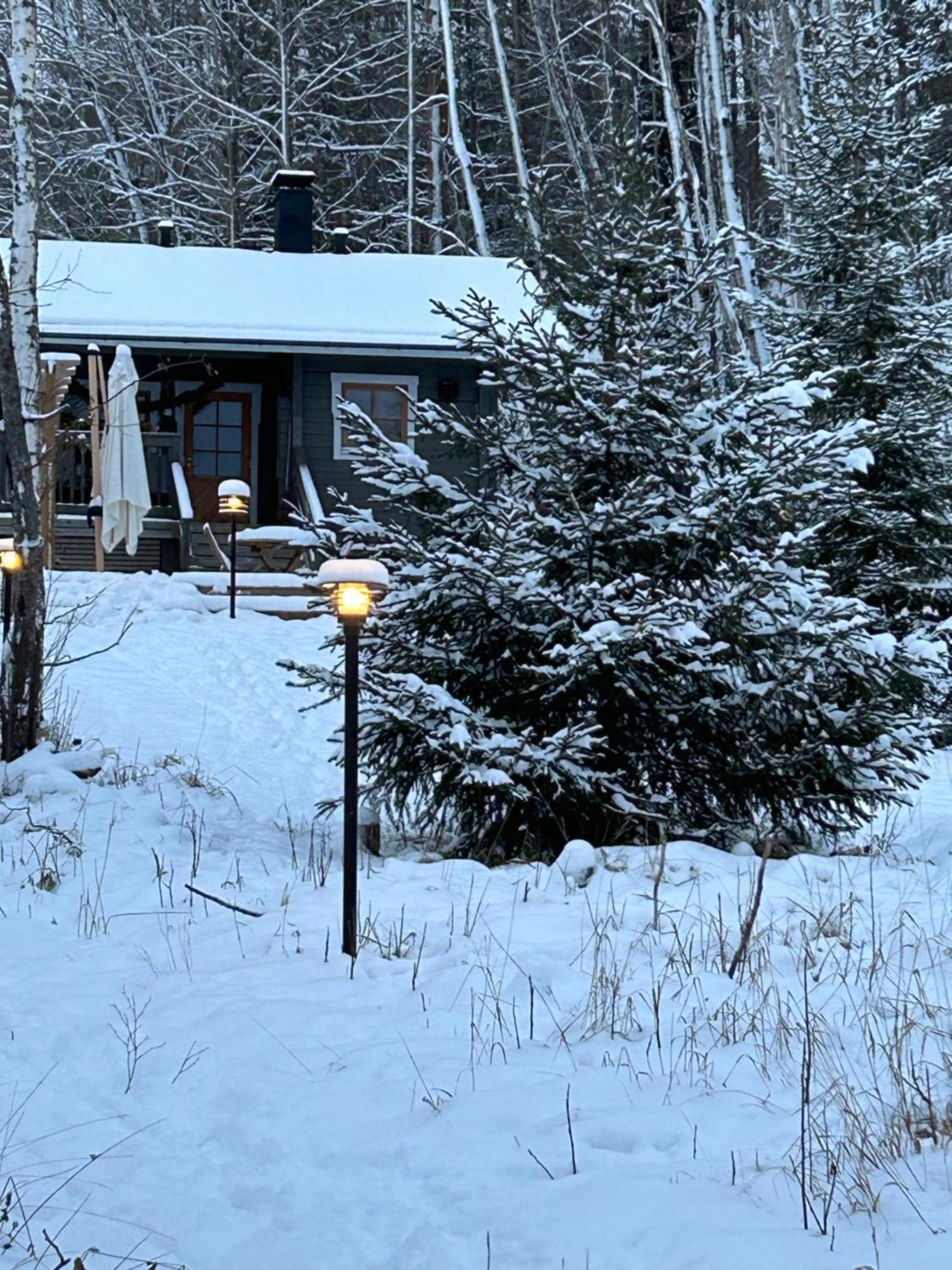 Sauna Cabin In The Heart Of Nuuksio National Park - Moekki Nuuksiossa Espoo Exterior foto